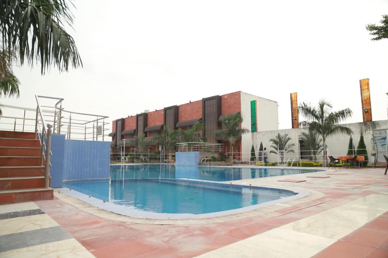 Hotel Sukhdeo Palace Gaya Extérieur photo