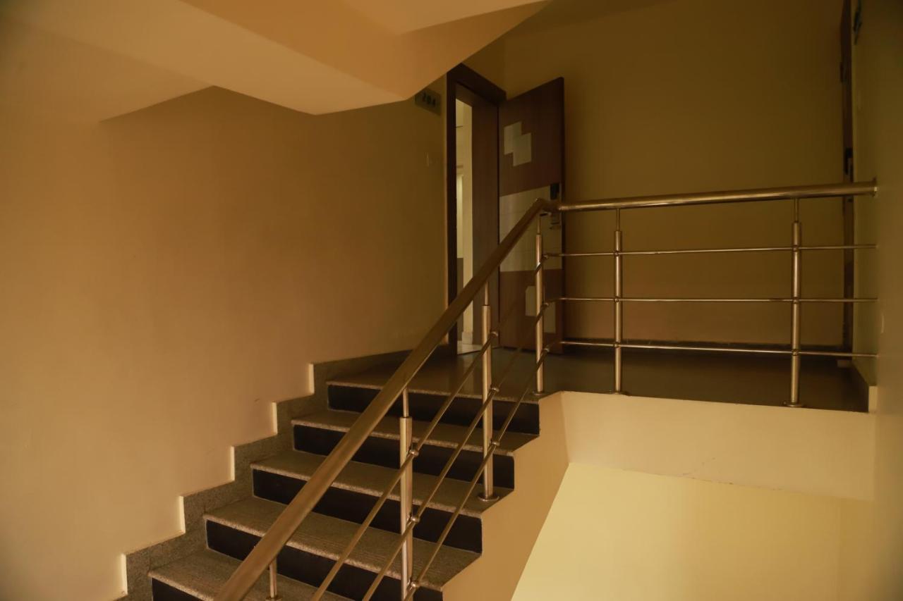 Hotel Sukhdeo Palace Gaya Extérieur photo